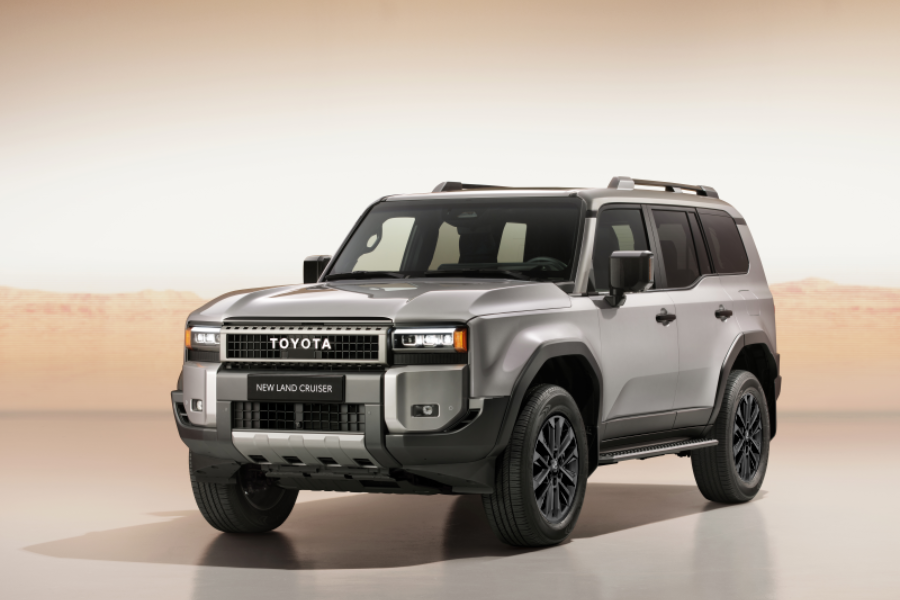 Prado 2393CC Turbo Petrol 4×4 Luxury 7P 8AT