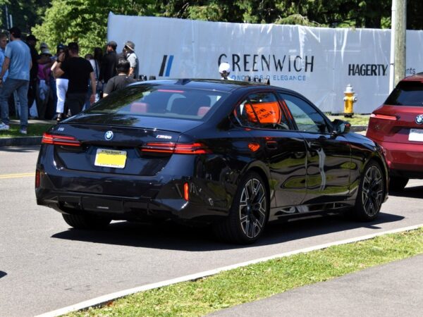 i5 BVA Aut. 580km / 81.2kWh
