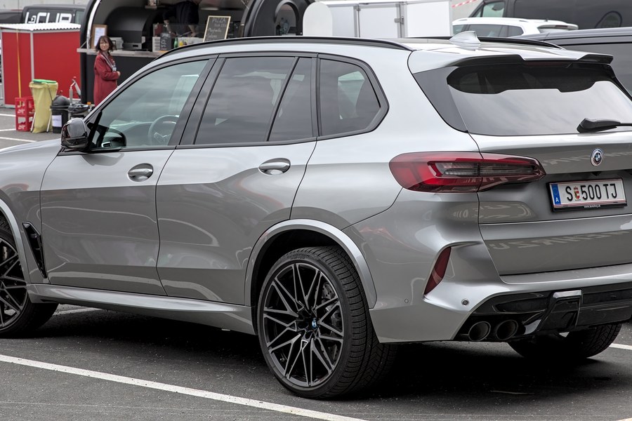 X5 4.0 BVA xDrive 40i X-Line